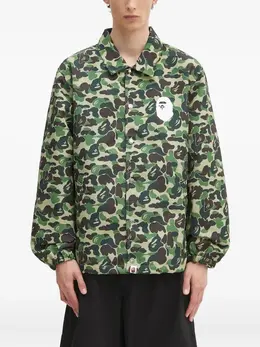 A BATHING APE®: Зелёная куртка 