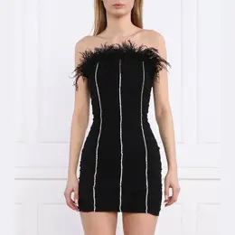 Patrizia Pepe: Чёрное платье 