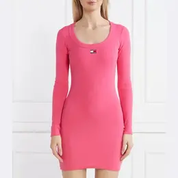 Tommy Hilfiger: Розовое платье 
