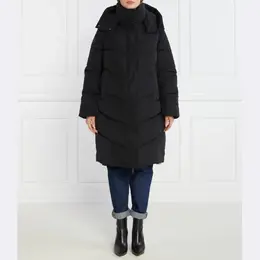 Calvin Klein: Чёрный пуховик 