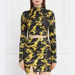 Versace: Чёрный свитер 