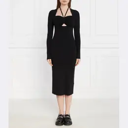 Karl Lagerfeld: Чёрное платье 