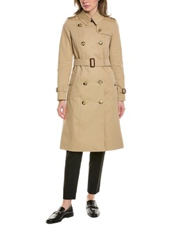 Burberry: Бежевый плащ 