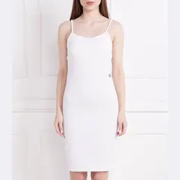 Calvin Klein: Белое платье 
