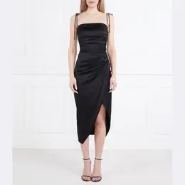 Patrizia Pepe: Чёрное платье 
