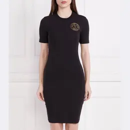 Versace: Чёрное платье 