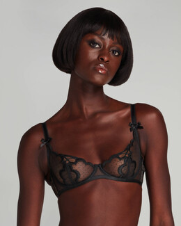 Agent Provocateur: Чёрный бюстгальтер 