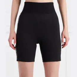 Calvin Klein: Чёрные шорты 