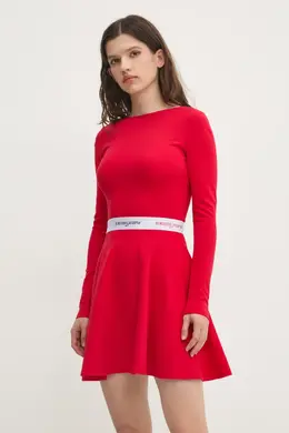 Tommy Jeans: Красное платье 