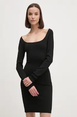 Calvin Klein Jeans: Чёрное платье 