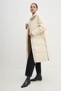 DKNY: Бежевая куртка 