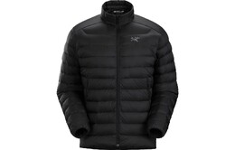 Arcteryx: Красная куртка 