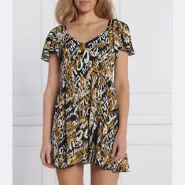 Versace: Чёрное платье 