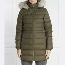 Tommy Hilfiger: Зелёный пуховик  Tyra