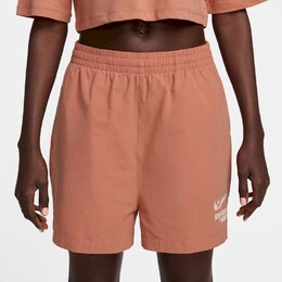 Nike: Короткие шорты  NSW