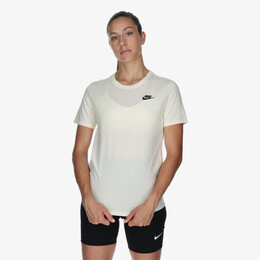 Nike: Спортивная футболка  Essential