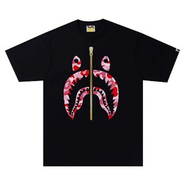 A BATHING APE: Чёрная футболка 