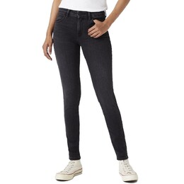 Wrangler: Чёрные джинсы 