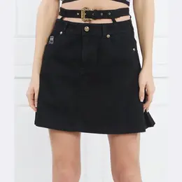 Versace: Чёрная юбка 