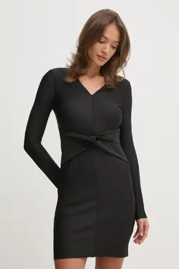 DKNY: Чёрное платье 