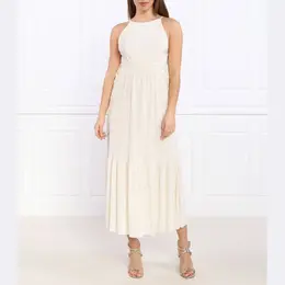 Patrizia Pepe: Бежевое платье 