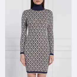 Elisabetta Franchi: Синее платье 
