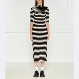 Tommy Hilfiger: Чёрное платье 