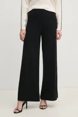 Sisley: Чёрные брюки 