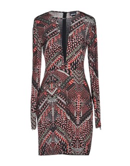 Roberto Cavalli: Красное платье 