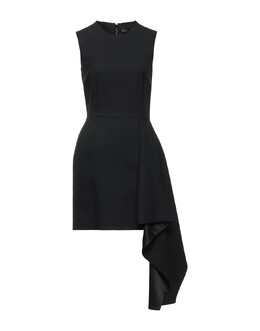 Alexander McQueen: Чёрное платье 