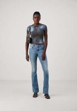 Diesel: Расклешённые джинсы  D Ebbey