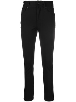 DKNY: Короткие брюки 