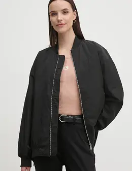 Calvin Klein Jeans: Чёрная куртка 