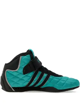 adidas: Зелёные кроссовки 