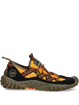 adidas: Жёлтые мокасины  Equipment