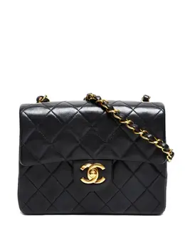 CHANEL Pre-Owned: Чёрная сумка 