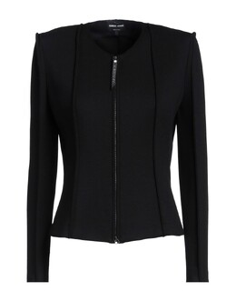 Giorgio Armani: Чёрная куртка 