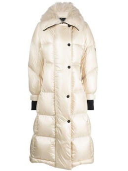 Moncler: Пуховик 
