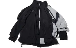 Nike: Куртка  NRG