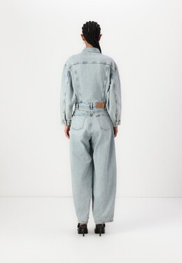 7 For All Mankind: Тёмный комбинезон 