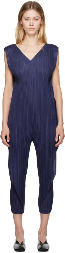 Pleats Please Issey Miyake: Тёмный комбинезон 
