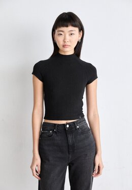 Calvin Klein Jeans: Чёрная футболка 