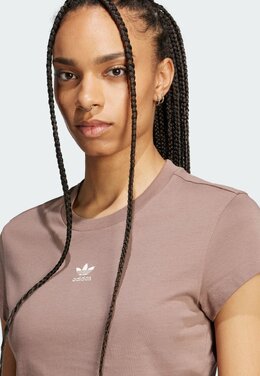 Adidas Originals: Коричневая футболка 