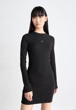 Calvin Klein Jeans: Короткое платье 