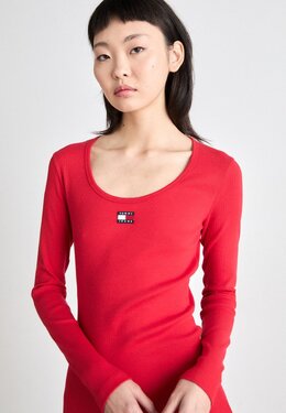 Tommy Jeans: Обтягивающее платье 