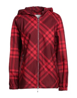 Burberry: Красная куртка 