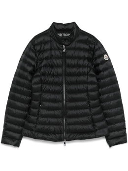 Moncler: Чёрная куртка 