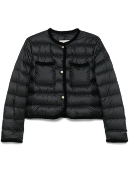 Moncler: Чёрная куртка 