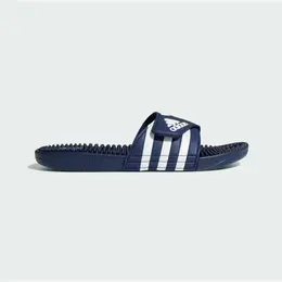 adidas: Синие шлёпанцы 