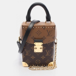 Louis Vuitton: Коричневая сумка 